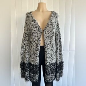 Will Smith Cárdigan Sweater Hand Knit, Size Medium